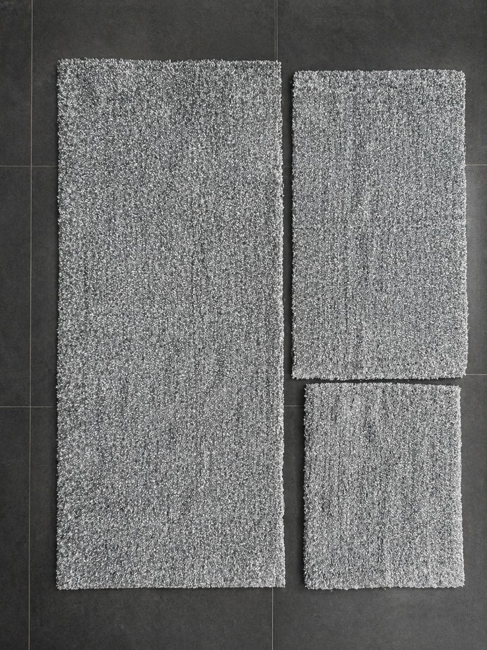 Bathmat D green and white blunch